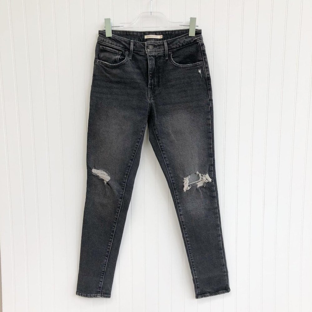 Levi's 721 High Rise Skinny Distressed Black